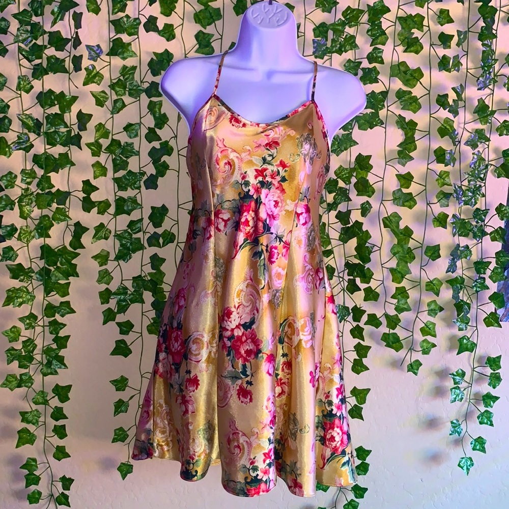 Gold flower sip dress